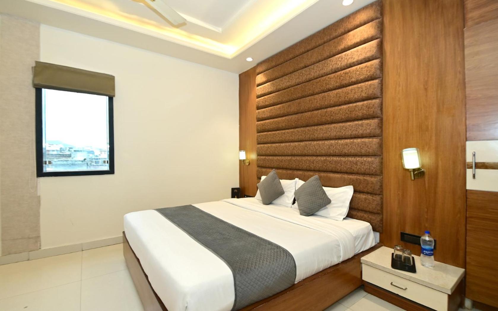 Hotel Rr 62-Jaipur City Centre Hotel Esterno foto