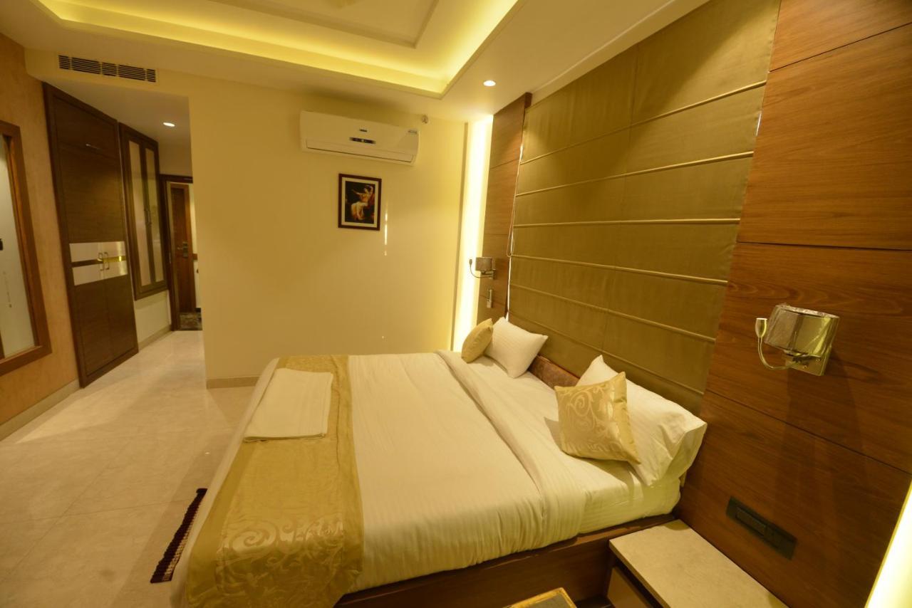 Hotel Rr 62-Jaipur City Centre Hotel Esterno foto